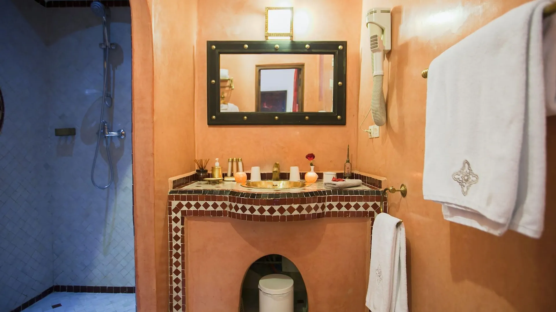 Riad Le Clos Des Arts Marrakesh